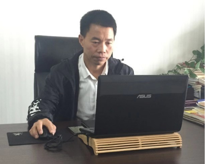 核心报道：一位进城农民工的8年治污梦